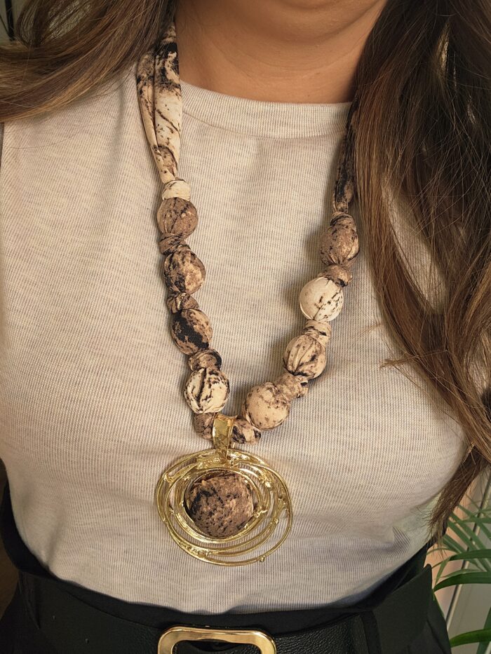 Collar 00139