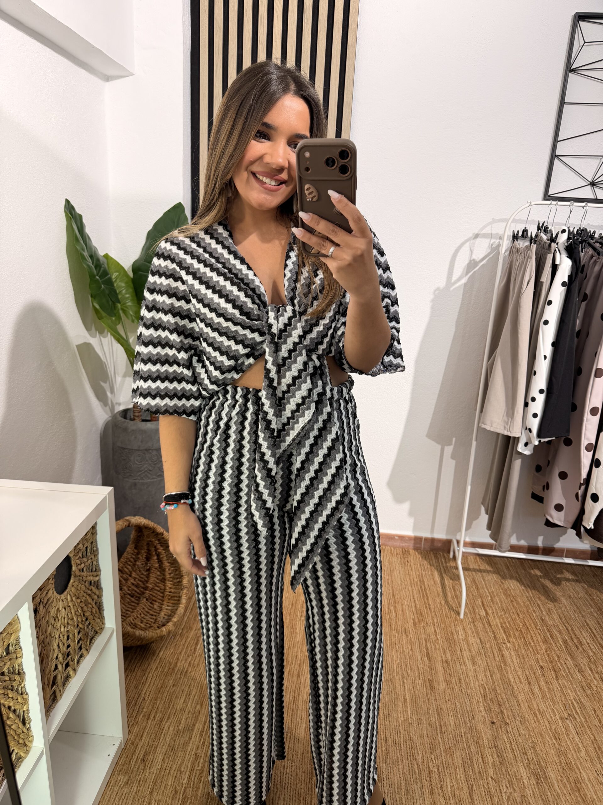 Conjunto 11334