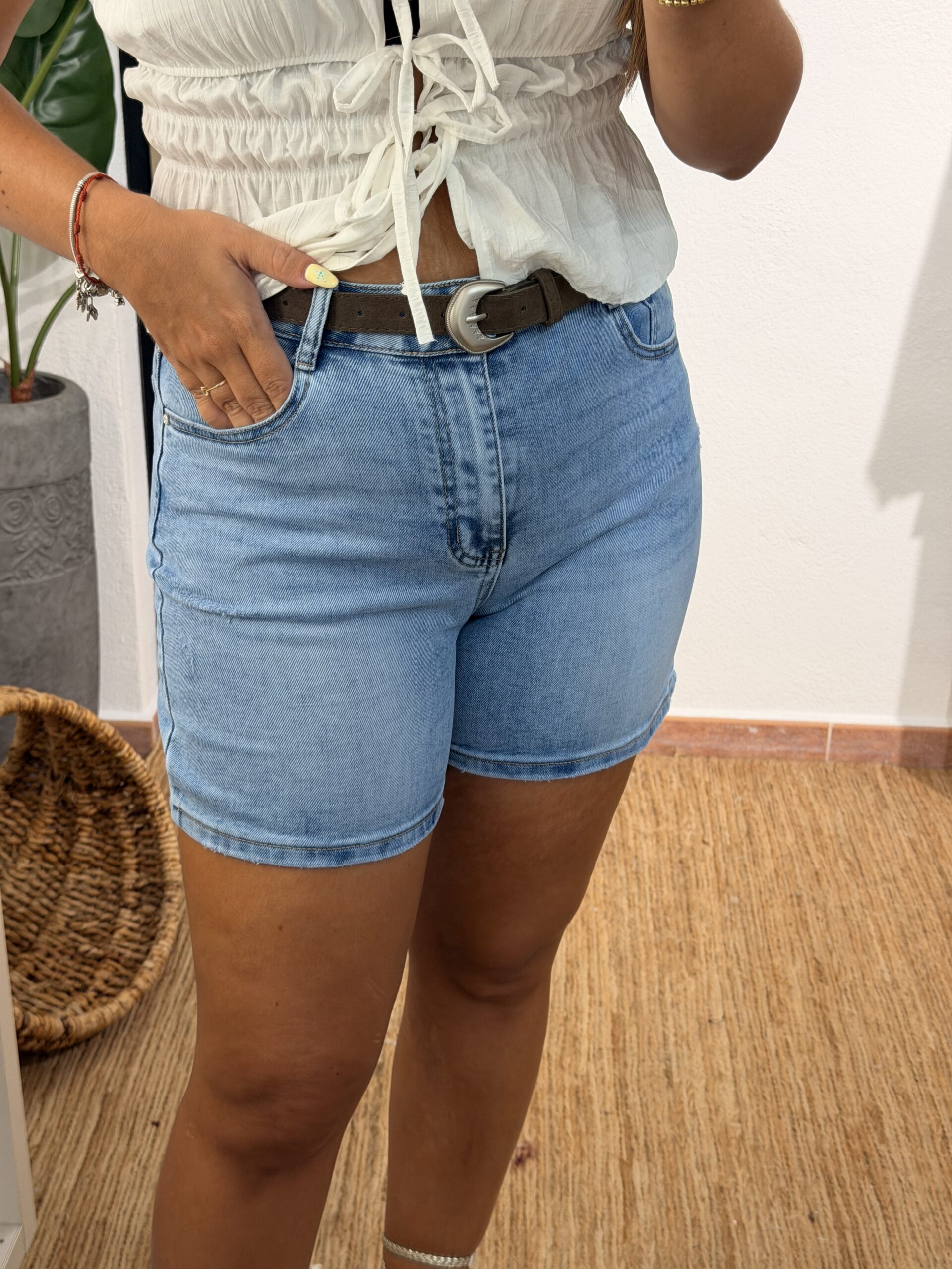 Short 2207 - Imagen 2